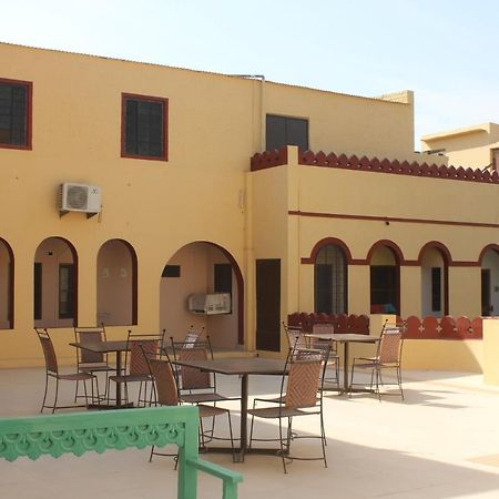 Sankhu Niwas Hotel Биканер Екстериор снимка