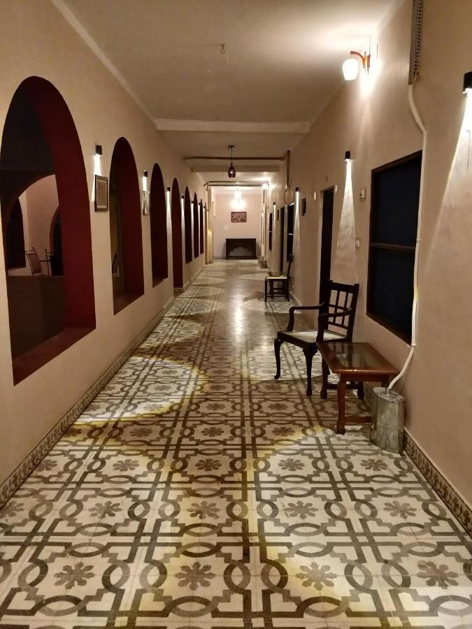 Sankhu Niwas Hotel Биканер Екстериор снимка