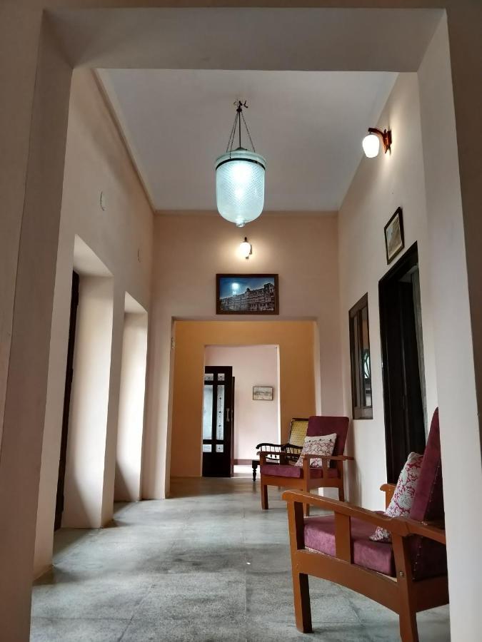 Sankhu Niwas Hotel Биканер Екстериор снимка