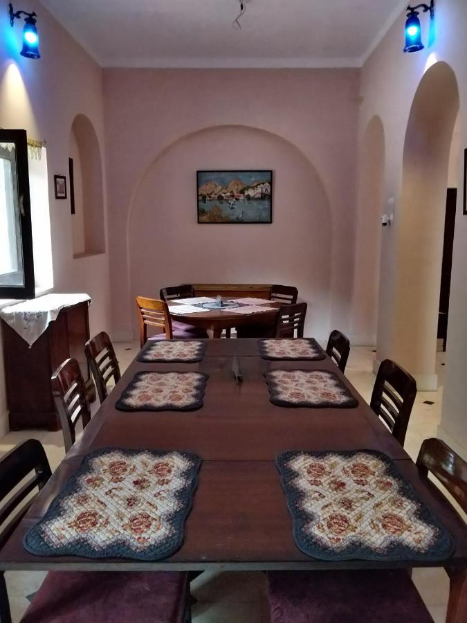 Sankhu Niwas Hotel Биканер Екстериор снимка