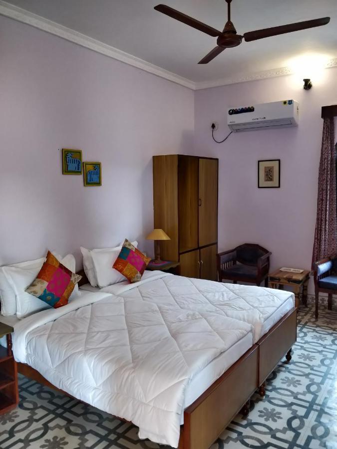 Sankhu Niwas Hotel Биканер Екстериор снимка